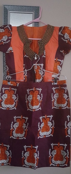 African style two pieces - Picture 1 of 3
